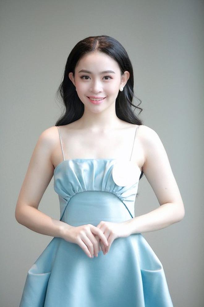 Mặt mộc của người yêu thiếu gia Việt kiều đình đám vừa bị khui chuyện hẹn hò-2