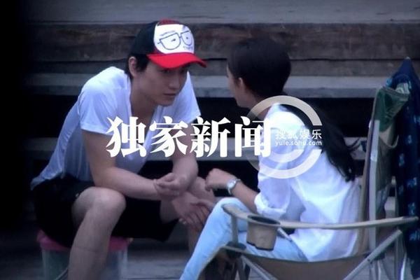 Trước tin đồn hôn nhân rạn nứt, Triệu Lệ Dĩnh lại để lộ điều này trong ngày sinh nhật Phùng Thiệu Phong-3