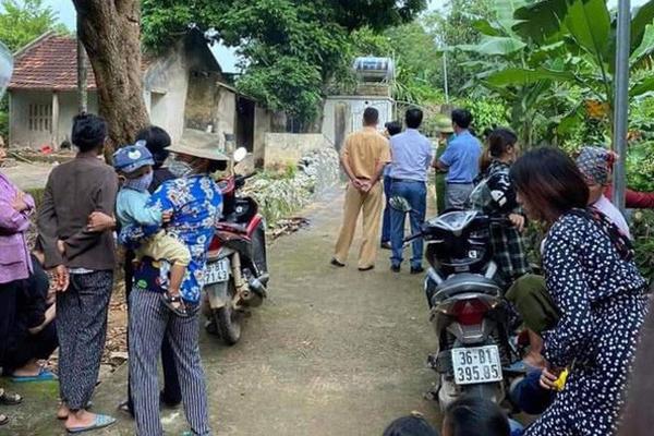 Truy nã gã thợ xăm đánh chém người ở Sài Gòn-3