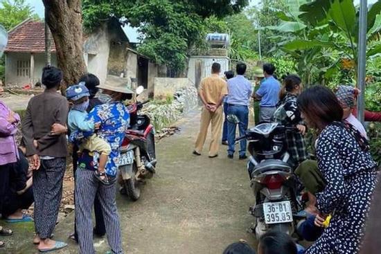 Cặp vợ chồng tử vong bất thường, trên người có nhiều vết đâm chém