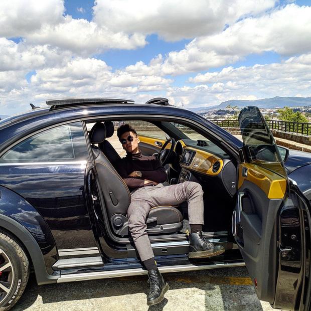 Loạt ảnh toát mùi giàu sang của hội thiếu gia và ông chủ trẻ, không phải ai cũng có đẳng cấp pose này!-3