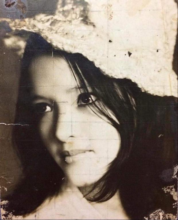 Khoe cả nhà toàn mỹ nhân, soi đến ảnh chủ nhân bài đăng còn bất ngờ hơn nữa-2