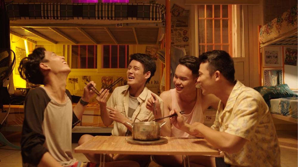 Cùng Trúc Nhân quay ngược một vòng ký ức với MV Làm gói đỡ thèm-2