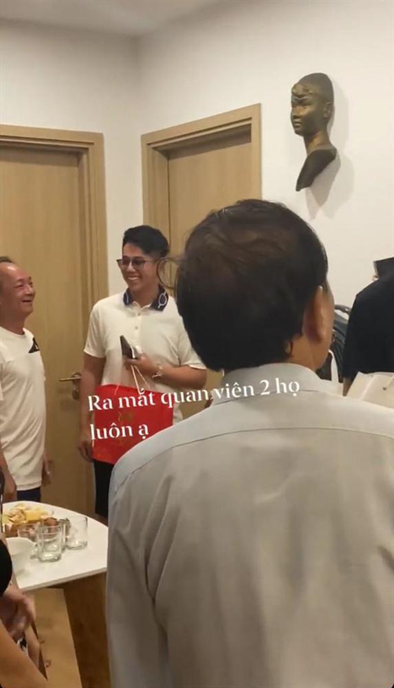 Thực hư Matt Liu tặng quà ra mắt thiếu tinh tế cho bố mẹ Hương Giang-2
