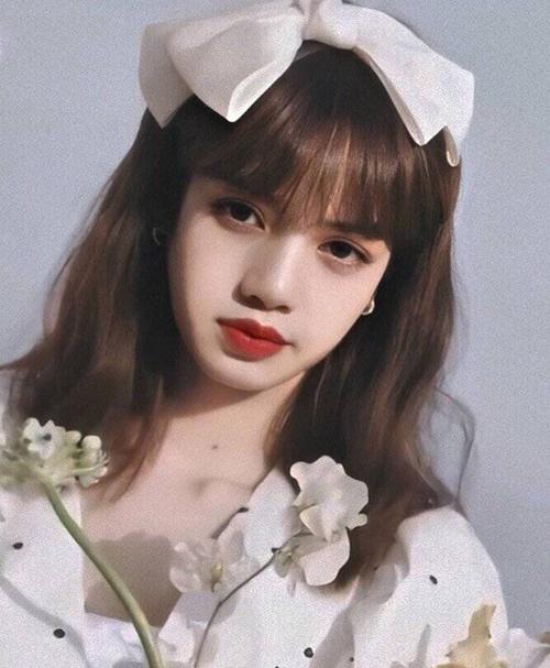 Ngọc Trinh, BLACKPINK Lisa hack tuổi từ 30 xuống 18 nhờ hot trend nơ bản to-5