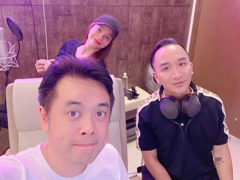 Rút khỏi showbiz, Hồ Ngọc Hà vẫn làm ong chăm chỉ trước ngày sinh nở-1