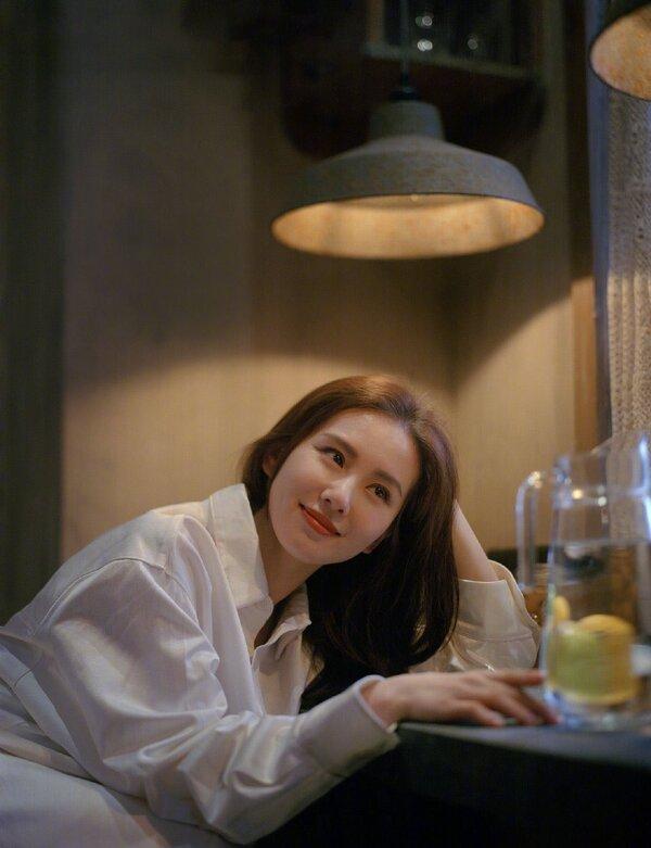 Lưu Thi Thi chia sẻ 5 tip giảm cân thần tốc: Ăn 1 quả táo trước bữa ăn, uống 1 ly nước sau ăn-2