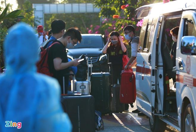 TP.HCM yêu cầu người dân đeo khẩu trang, hạn chế tụ tập-1