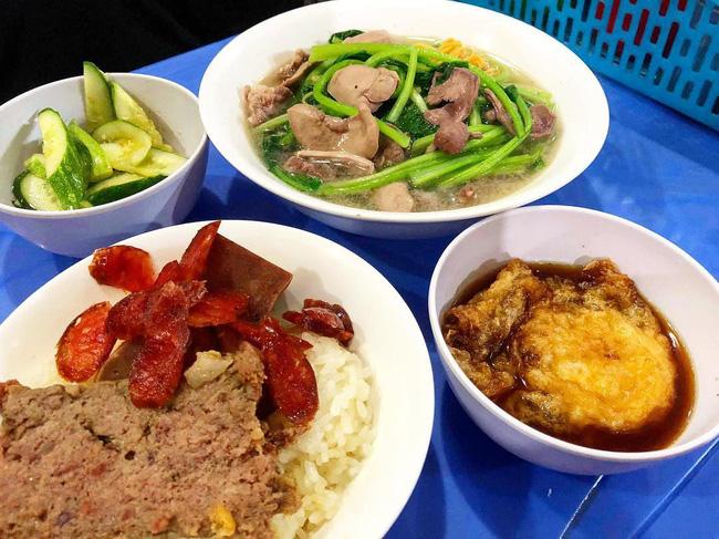 Mát trời, ăn xôi vỉa hè Hà Nội là đỉnh nhất nhưng quán nào mới ngon đặc biệt?-15