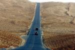 Con đường xuyên sa mạc dài nhất tại Trung Quốc