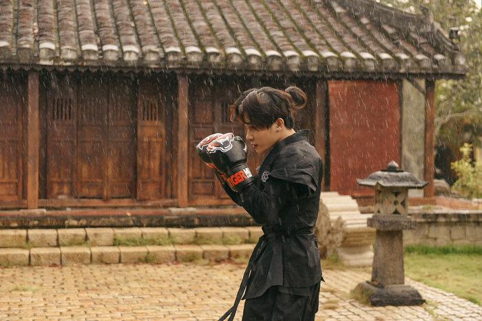 Nữ chính MV Hoa Hải đường bất ngờ lên mạng bóc phốt tính cách thật của Jack ngoài đời-2