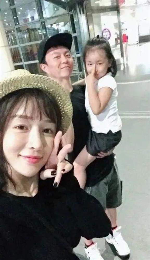 Con trai Lý Liên Kiệt nổi đình đám một thời, cuộc sống tuổi U40 ra sao?-8