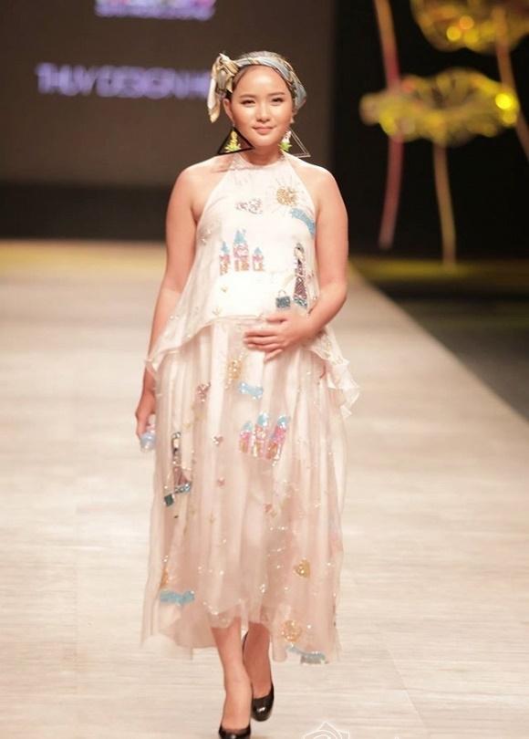 Hành trình từ chuẩn mẫu thành chuẩn mỡ của Phan Như Thảo-9