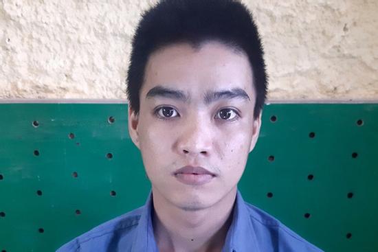 Ghen tuông, nam thanh niên hẹn bạn gái 17 tuổi đến chân cầu rồi dùng dao đâm nạn nhân tử vong