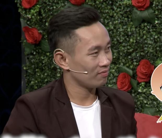 Cô nàng lên show hẹn hò khoe cơ bắp như lực sĩ, chàng trai vừa diện kiến đã chạy rẽ đất-6