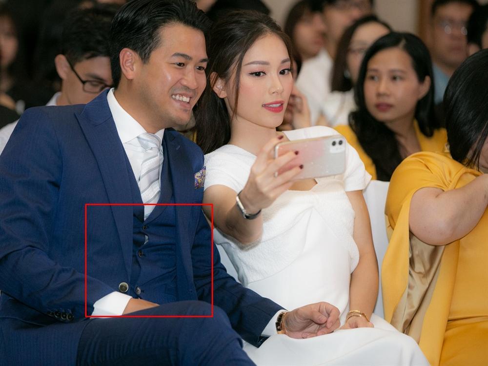 Yêu hot girl, em chồng Hà Tăng lộ cơ thể ngày càng nặng nề, bụng bia vượt mặt-3