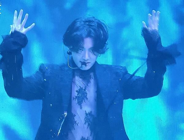 BTS chiếm lĩnh Twitter toàn cầu với concert online Map Of The Soul ON:E-11