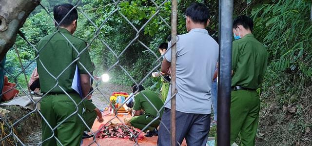 Bàng hoàng phát hiện một bộ xương người trong rừng-2