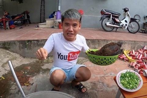 Nhà Bà Tân Vlog chưa làm tiếp video sau khi con trai bị xử phạt-4