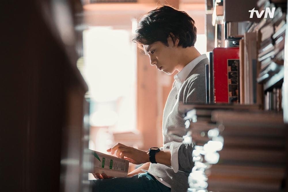 Tin đồn tình ái với Song Hye Kyo có làm sụp đổ hình ảnh Park Bo Gum?-2