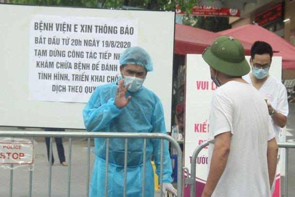 Thêm 9 chuyên gia Ấn Độ nhập cảnh nhiễm Covid-19, Việt Nam có 1.122 ca bệnh-2