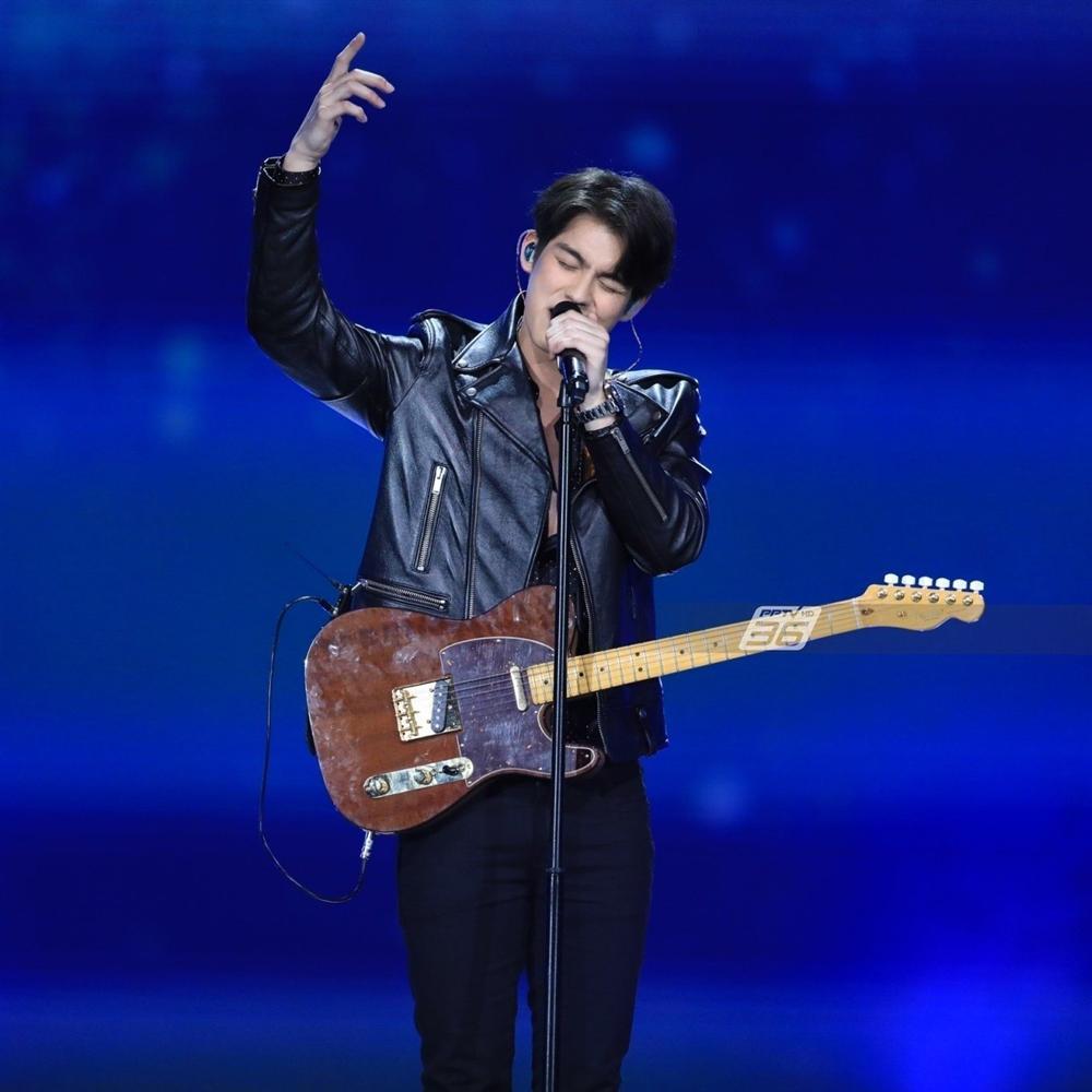 Tân Hoa hậu Hoàn vũ Thái Lan bên Bright Vachirawit: Đẹp đôi đến phát hờn-5