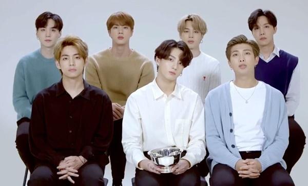 BTS bị netizen Trung Quốc tẩy chay sau bài phát biểu nhận giải Van Fleet Award-2