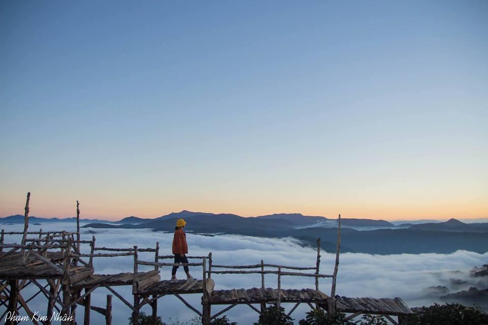 Đến Đà Lạt săn mây, hàng dài xếp hàng chờ tới lượt check-in nhìn mà hốt-3