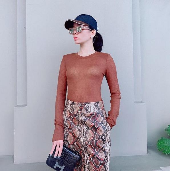 Lệ Quyên tuổi 39 chăm diện mốt khoe nội y kém duyên, nhiều lúc còn thả rông-2