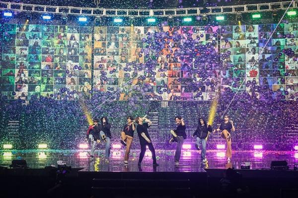 BTS bỏ rơi đàn anh Big Bang phía sau để lập kỷ lục thế giới mới với Map Of The Soul ON:E-3