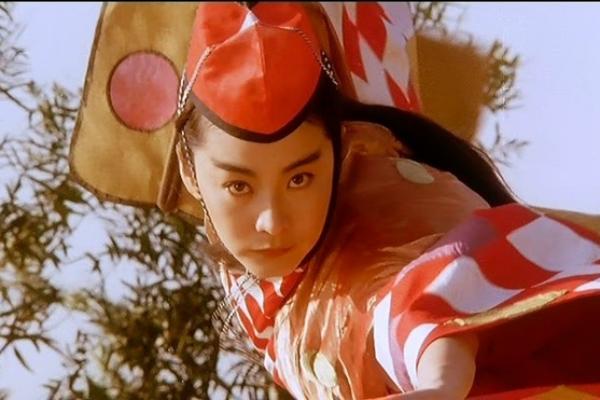 Cao thủ võ thuật là sư phụ Châu Nhuận Phát, đánh gãy mũi Chân Tử Đan, từ kẻ vô danh thành lập môn phái riêng-6