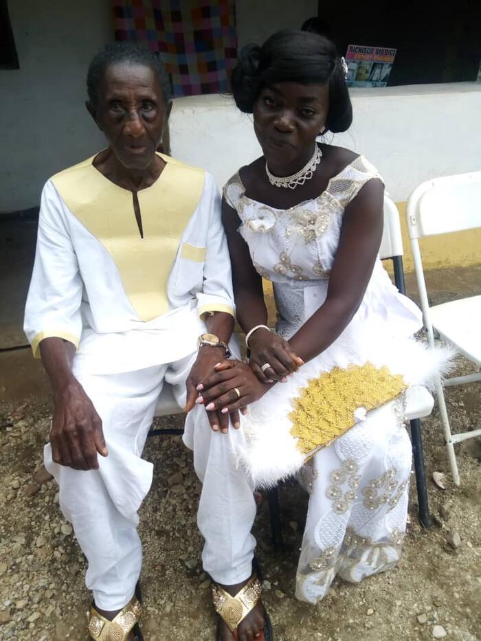 Cụ ông 97 tuổi lấy vợ kém tận 62 tuổi gây bão mạng xã hội-2