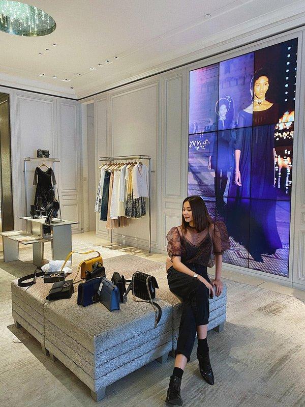 Thanh Hằng khoe tủ đồ hàng hiệu la liệt như bày bán ở trung tâm thương mại-3