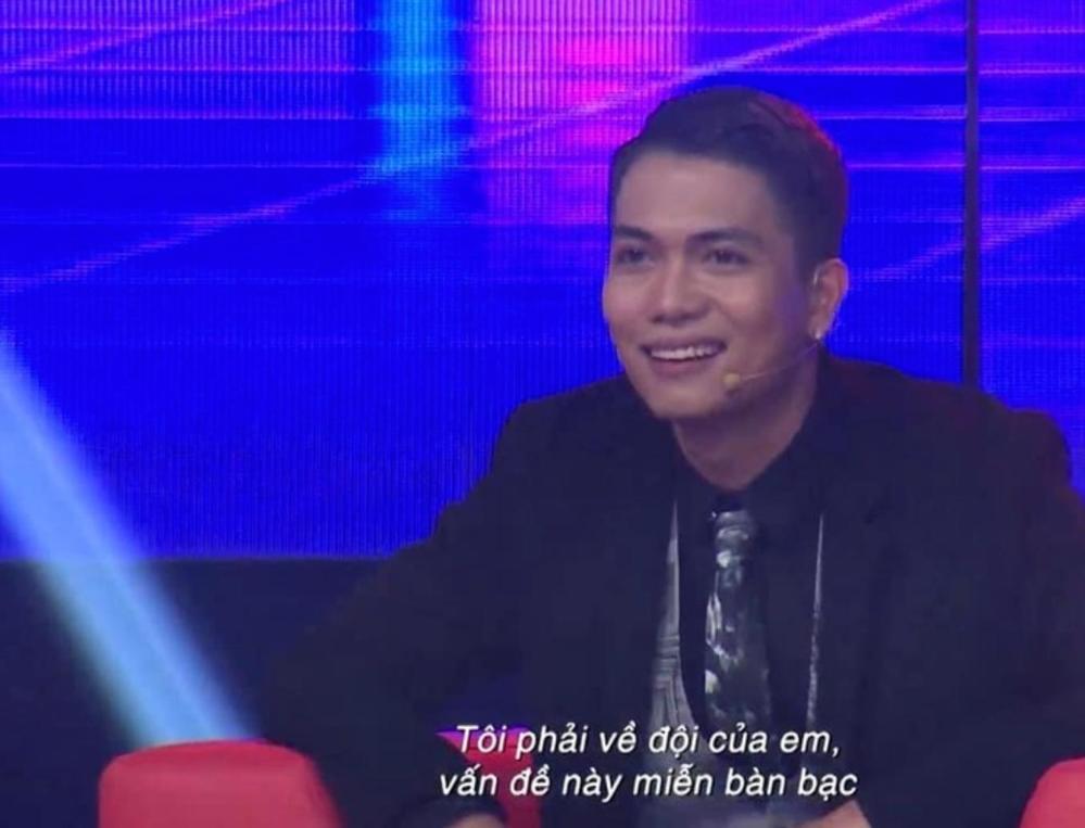 BigDaddy mắt sáng như đèn pha khi Emily tình tứ bên trai đẹp King Of Rap-3