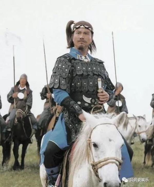 Trùm giang hồ là ân nhân của Châu Tinh Trì, từng nhấn nút xả trôi cả núi tiền-5