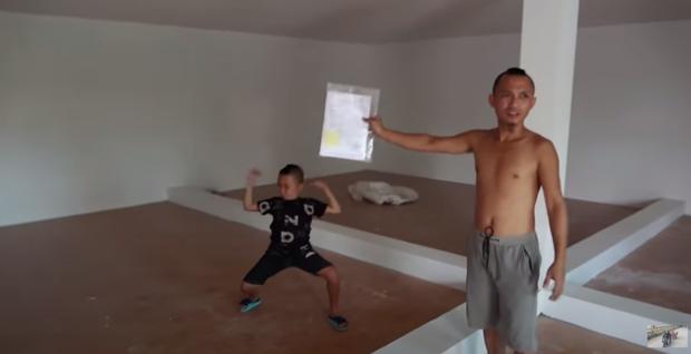 Hé lộ cơ ngơi mới hoành tráng của anh em triệu view Tam Mao TV-4