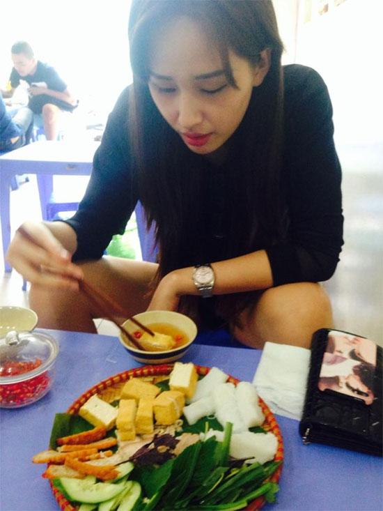 Những gương mặt mỹ nhân bị vướng ồn ào ăn uống kém sang-8