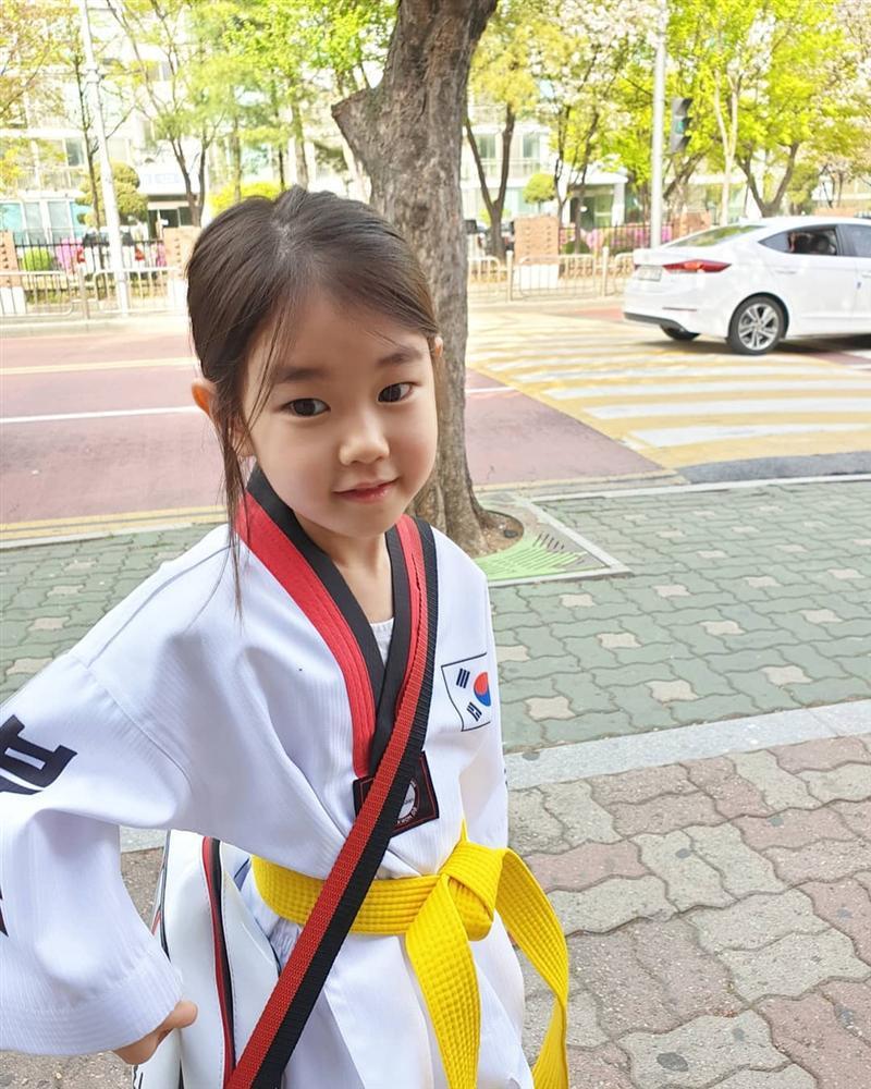 Sao nhí 8 tuổi diễn hay hơn minh tinh Ha Ji Won-8