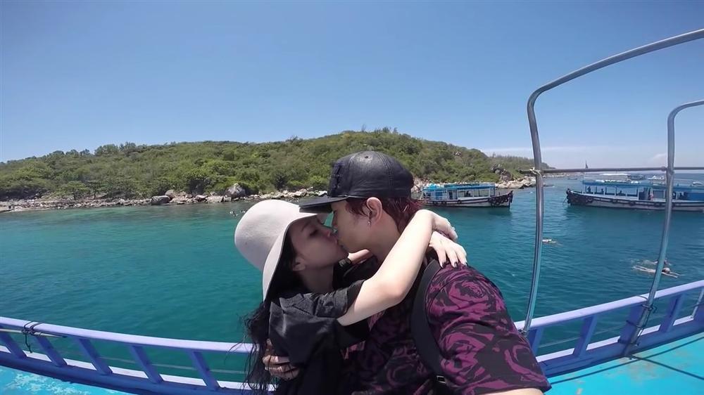 Nữ ca sĩ hát hỗ trợ Dế Choắt hóa ra chính là người yêu cũ từng tố Karik quỵt tiền-2