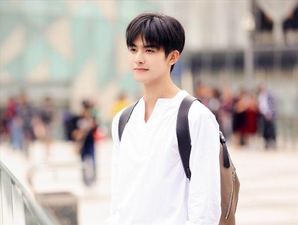 3 nam thần thanh xuân vườn trường hot nhất màn ảnh Trung 2020-3