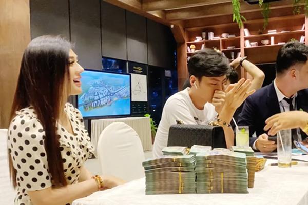 Chồng trẻ phản ứng khi Lâm Khánh Chi quyết tậu thêm xế hộp đắt đỏ-3