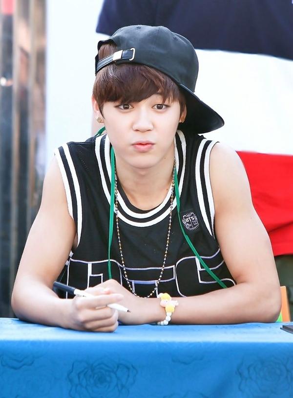 Hành trình lột xác từ Mochi đáng yêu đến ông hoàng sexy của Jimin BTS-1