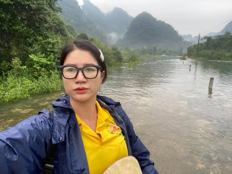 Trang Trần quyết truy tìm kẻ mạt sát từ thiện, vái lạy cầu xin cũng không tha-1