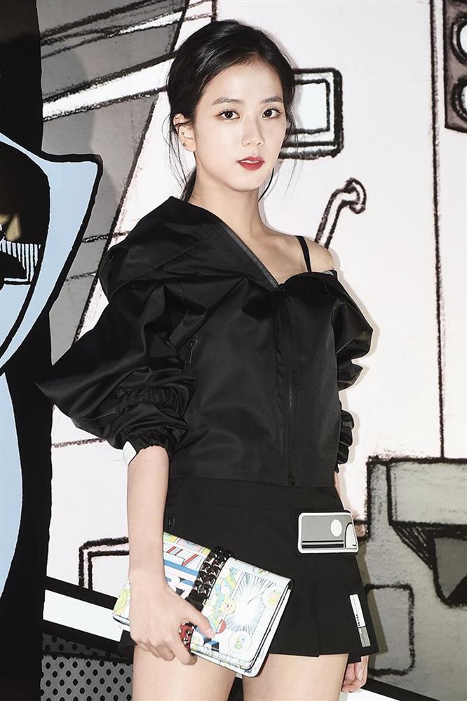 3 sự kiện đánh dấu nhan sắc đẹp như tiên tử của Jisoo BLACKPINK-5