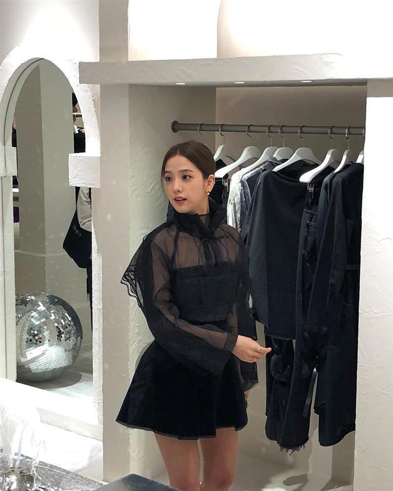 3 sự kiện đánh dấu nhan sắc đẹp như tiên tử của Jisoo BLACKPINK-4