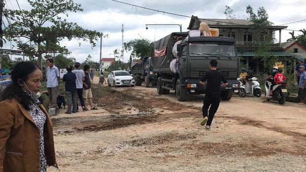 Những hình ảnh đầu tiên từ hiện trường Thủy điện Rào Trăng 3-10