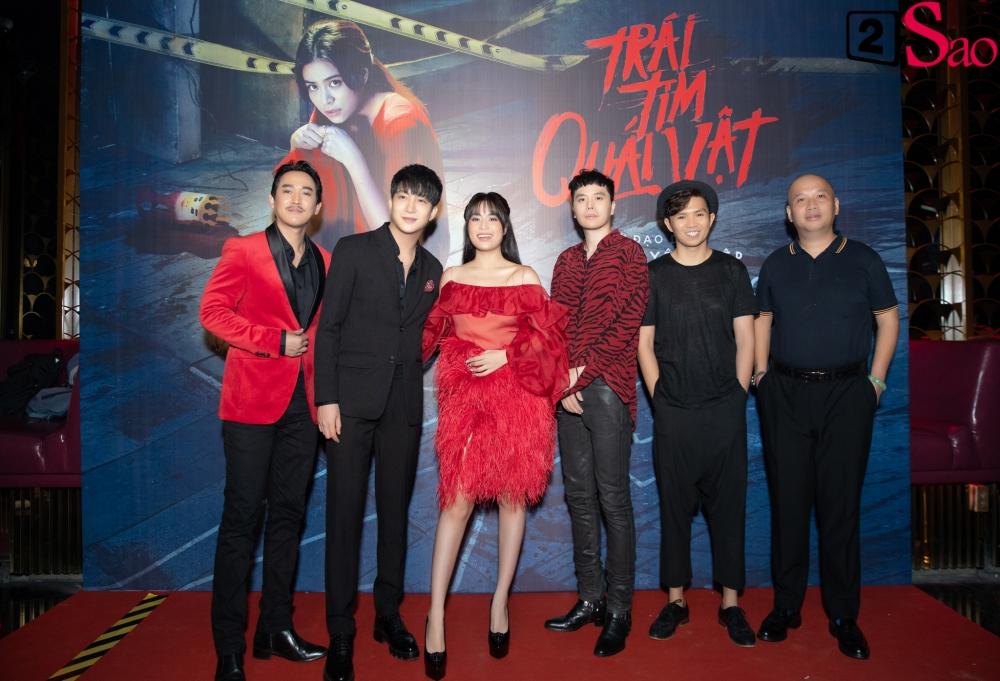 Hoàng Thùy Linh được khen trẻ đẹp khi vào vai mẹ đơn thân-1