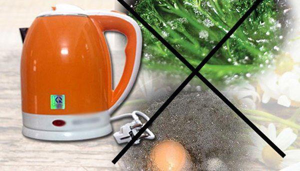 Nhóm thanh niên nấu lẩu bằng ấm siêu tốc, dân mạng chỉ ra sai lầm chết người-4