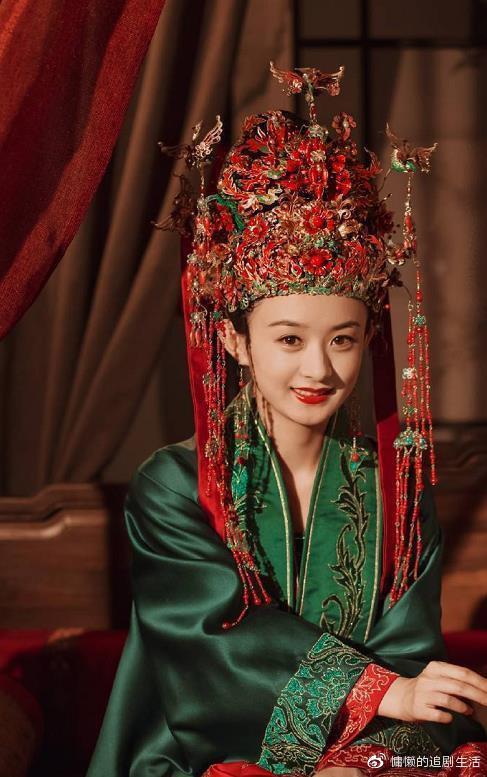 Phim mới đụng hàng đàn chị, khi nào Triệu Lộ Tư mới thoát khỏi mác tiểu Triệu Lệ Dĩnh?-2