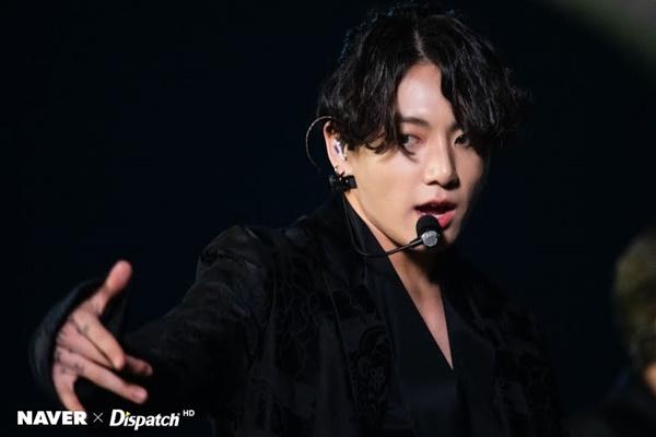 Jungkook đúng là có họ với thần may mắn, muốn gì được nấy trên mọi mặt trận!-9